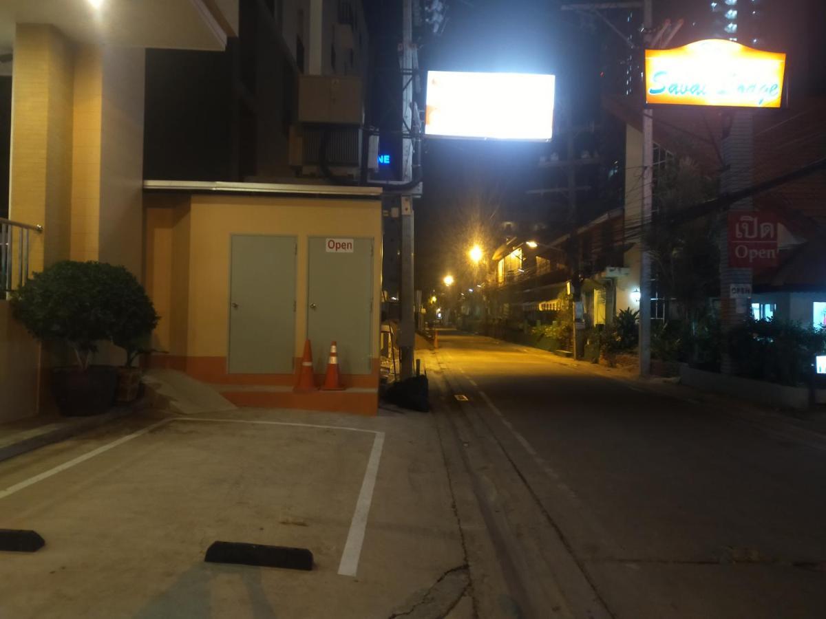Soi2Inn Pattaya Bagian luar foto