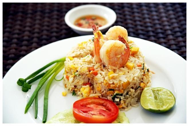 Soi2Inn Pattaya Bagian luar foto